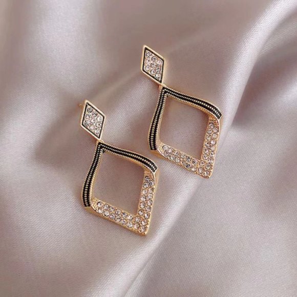 Square Swarovski Crystal Drop Earring - Picture 2 of 3